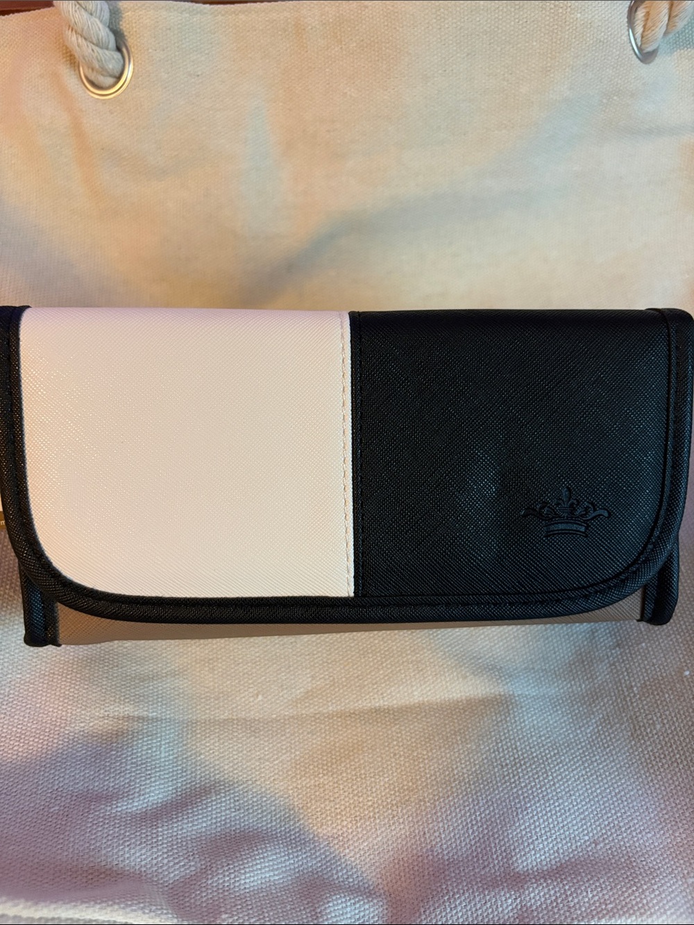 Two-Tone Black and White Women’s Wallet Clutch